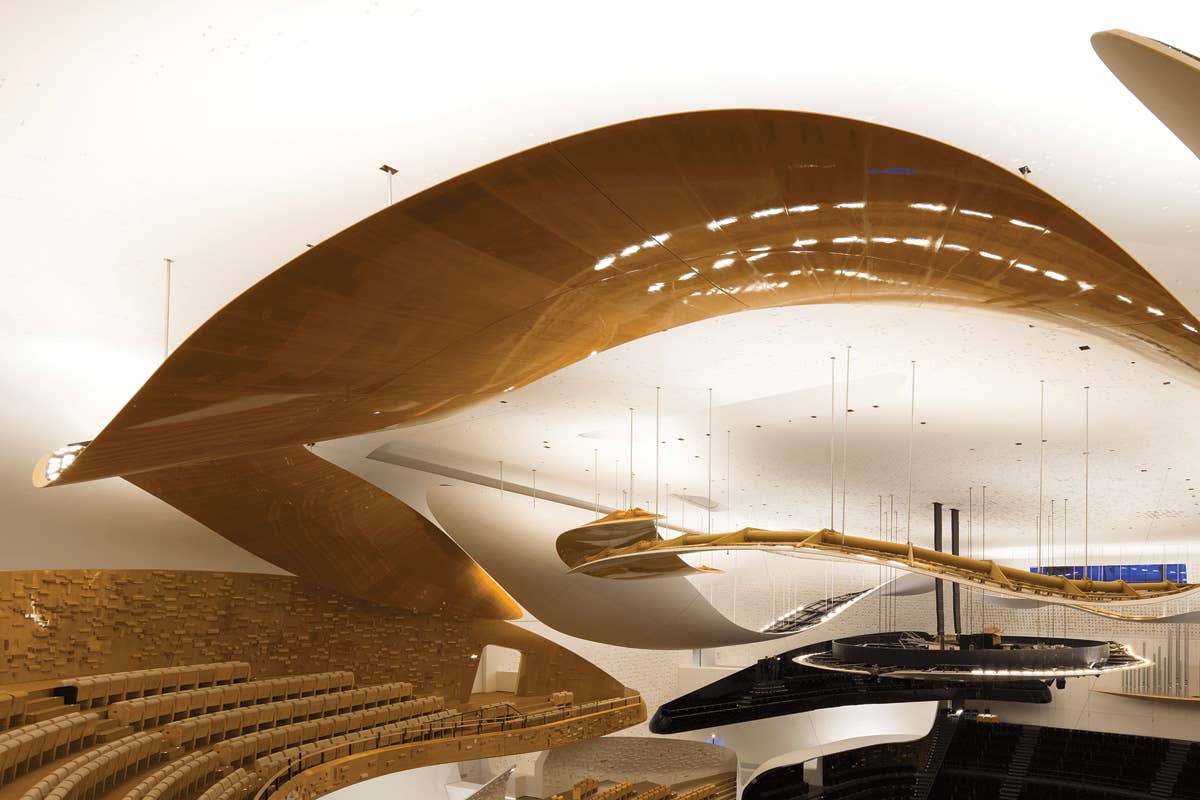 interior photo of Philharmonie de Paris, France La Grande salle Pierre Boulez 