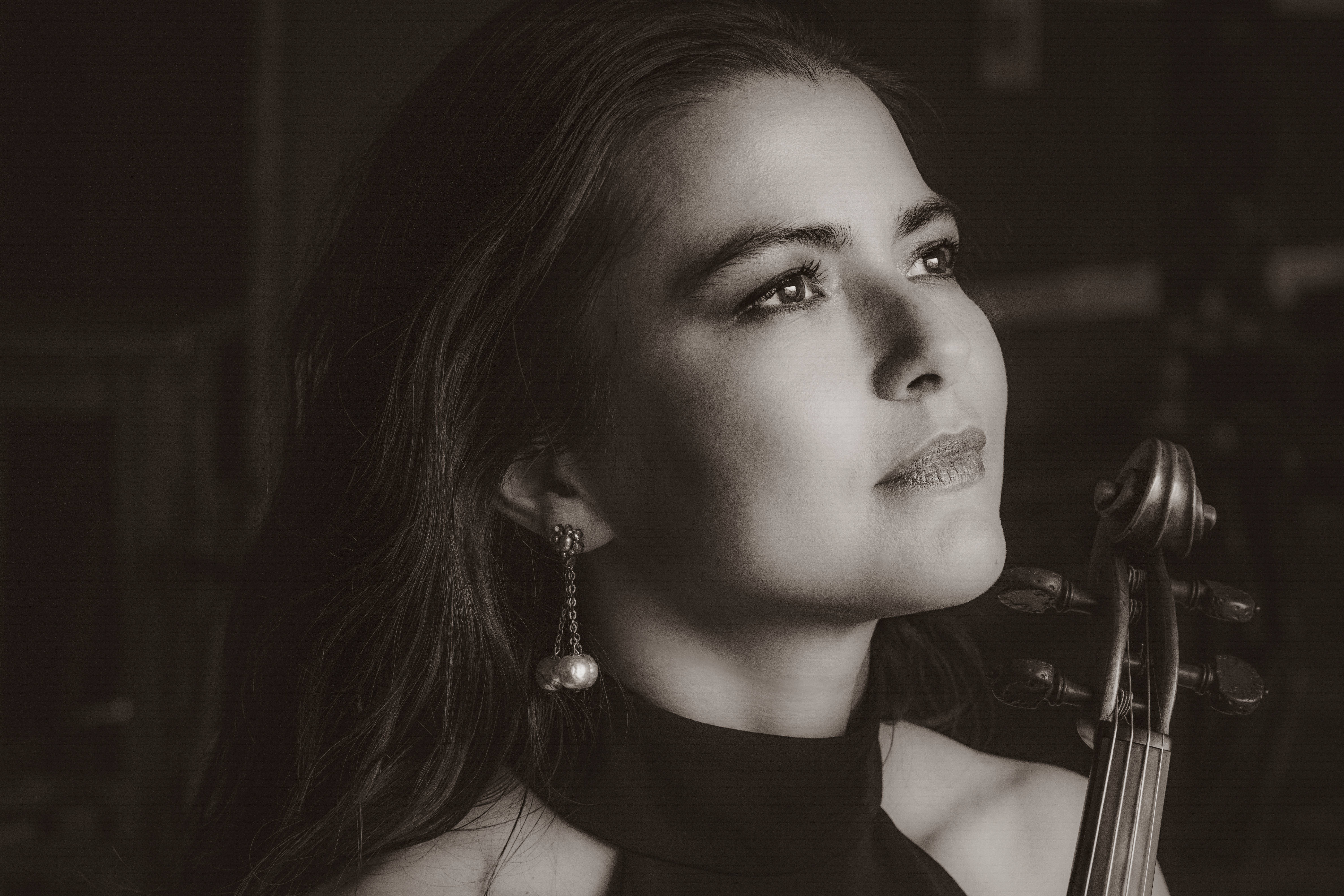 Karen Gomyo portrait