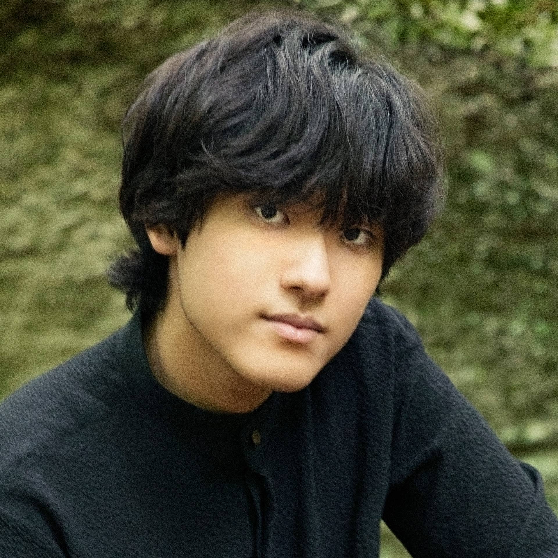 Yunchan Lim posing outdoors