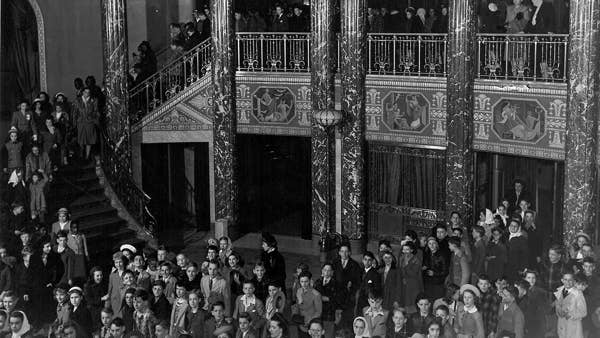 Students and teachers filling the Richard J. Bogomolny and Patricia M. Kozerefski Grand Foyer while waiting for the next education concert, 1947.