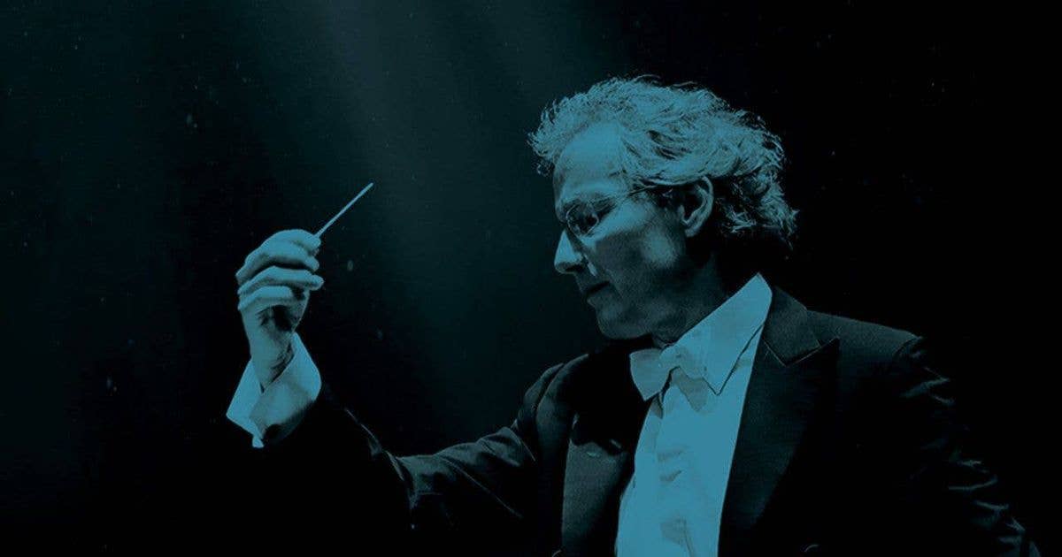 Franz conducts Mozart's Symphony No. 41, 