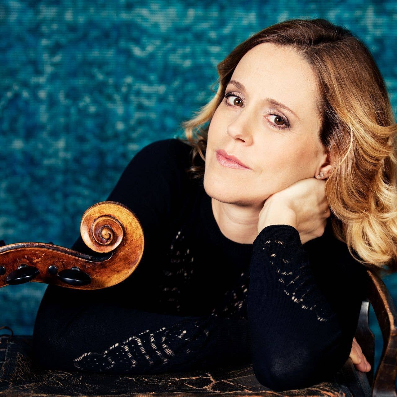Sol Gabetta posing