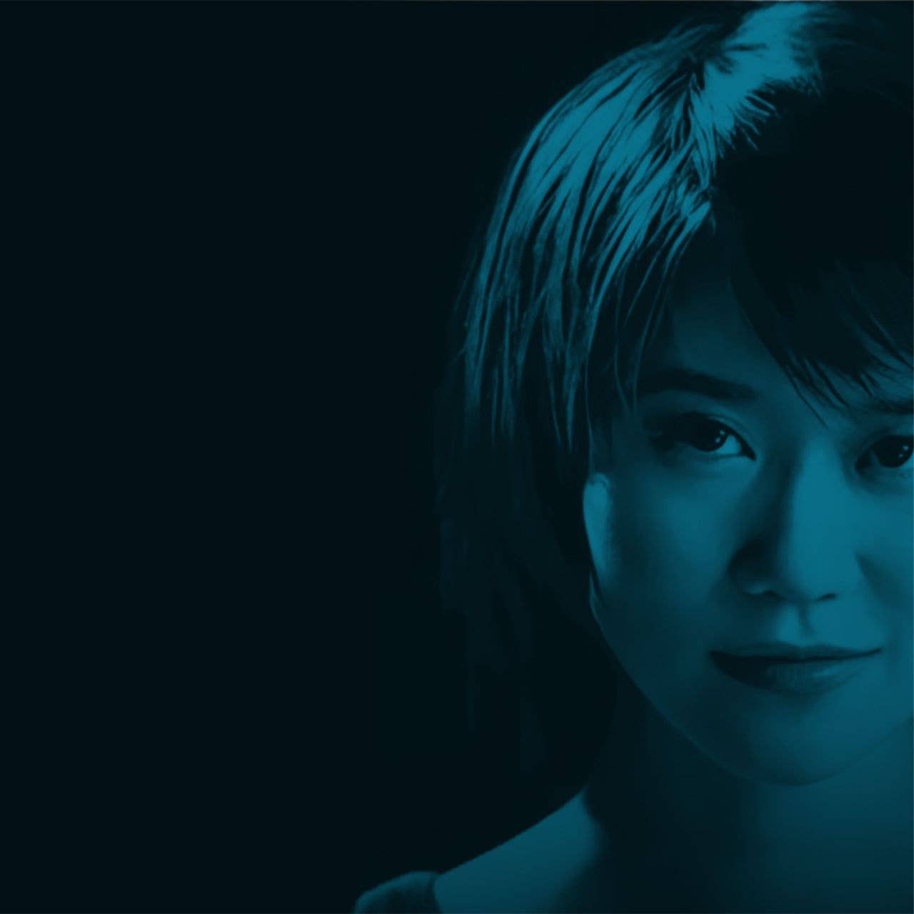 Yuja Wang in blue monochrome style