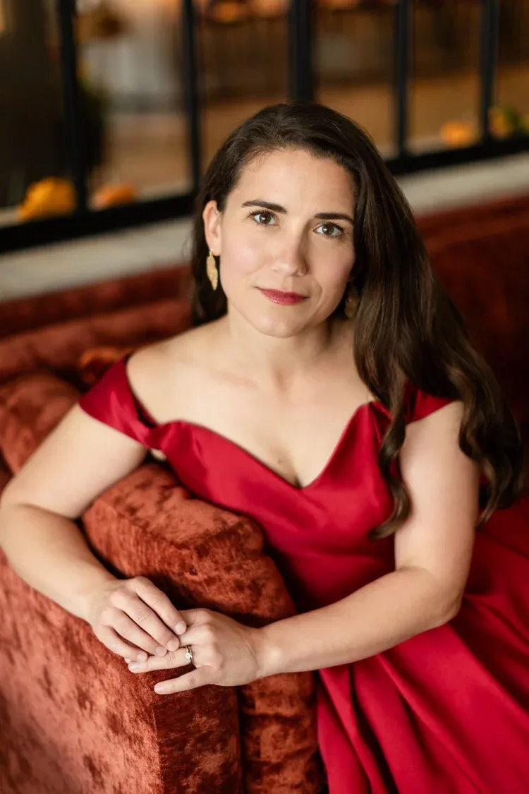Joélle Harvey sitting in a chair