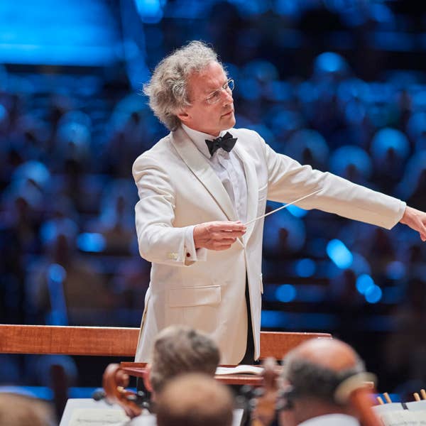 Franz Welser-Möst conducts at Blossom Music Center