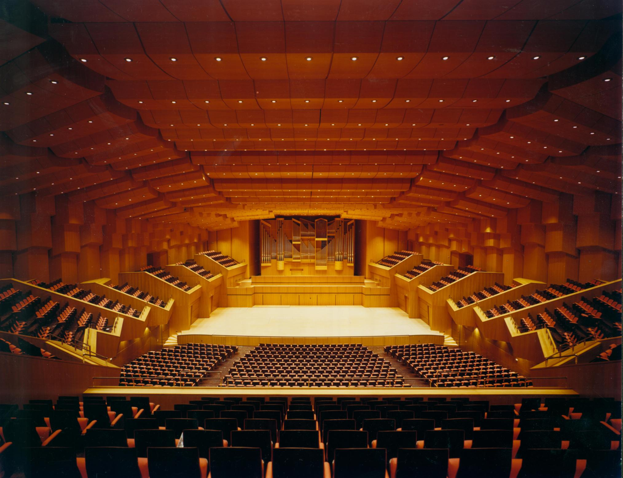 image of Christos Lamrbakis Hall, Athens, Greece