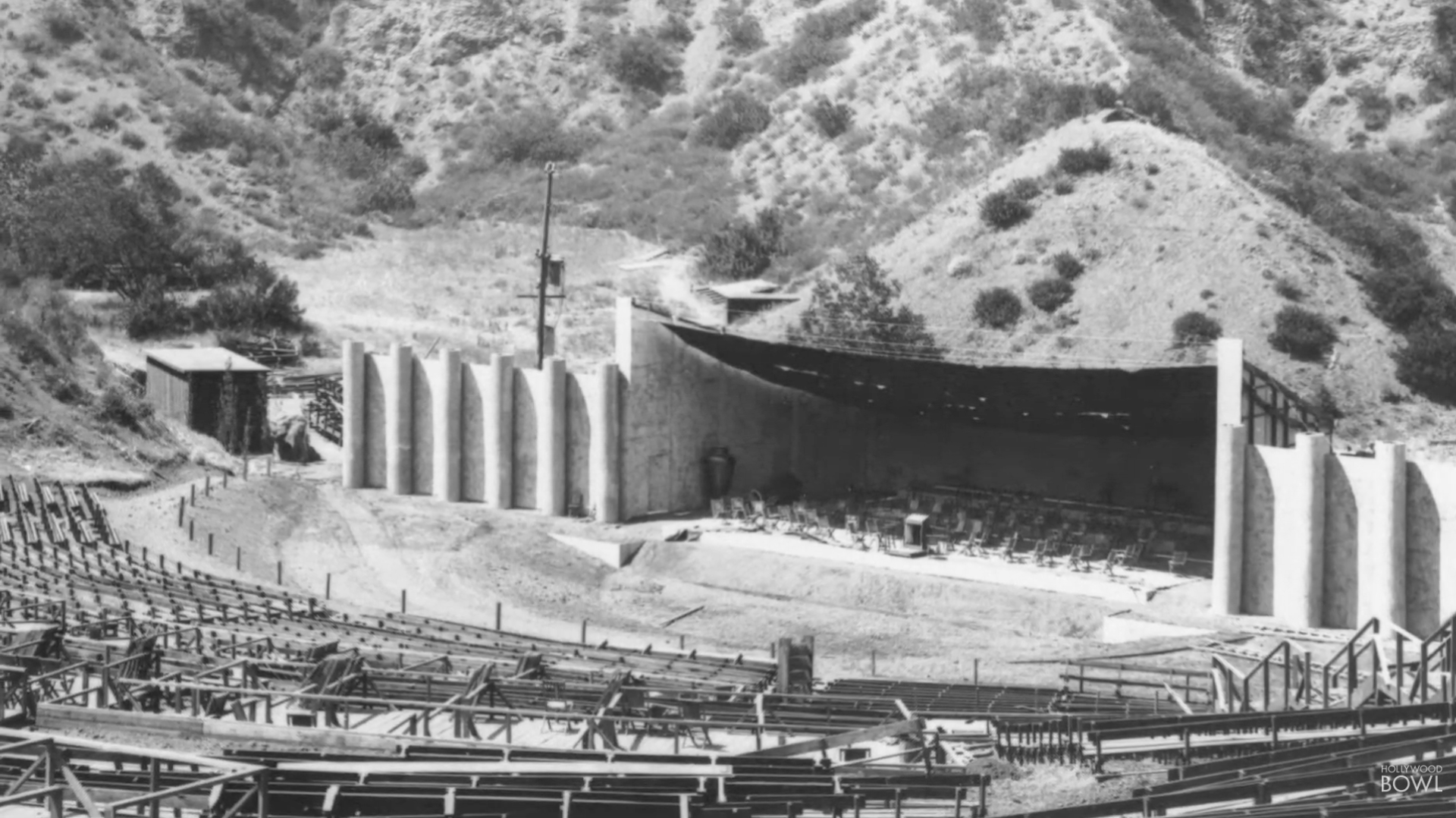 The Bowl’s Construction