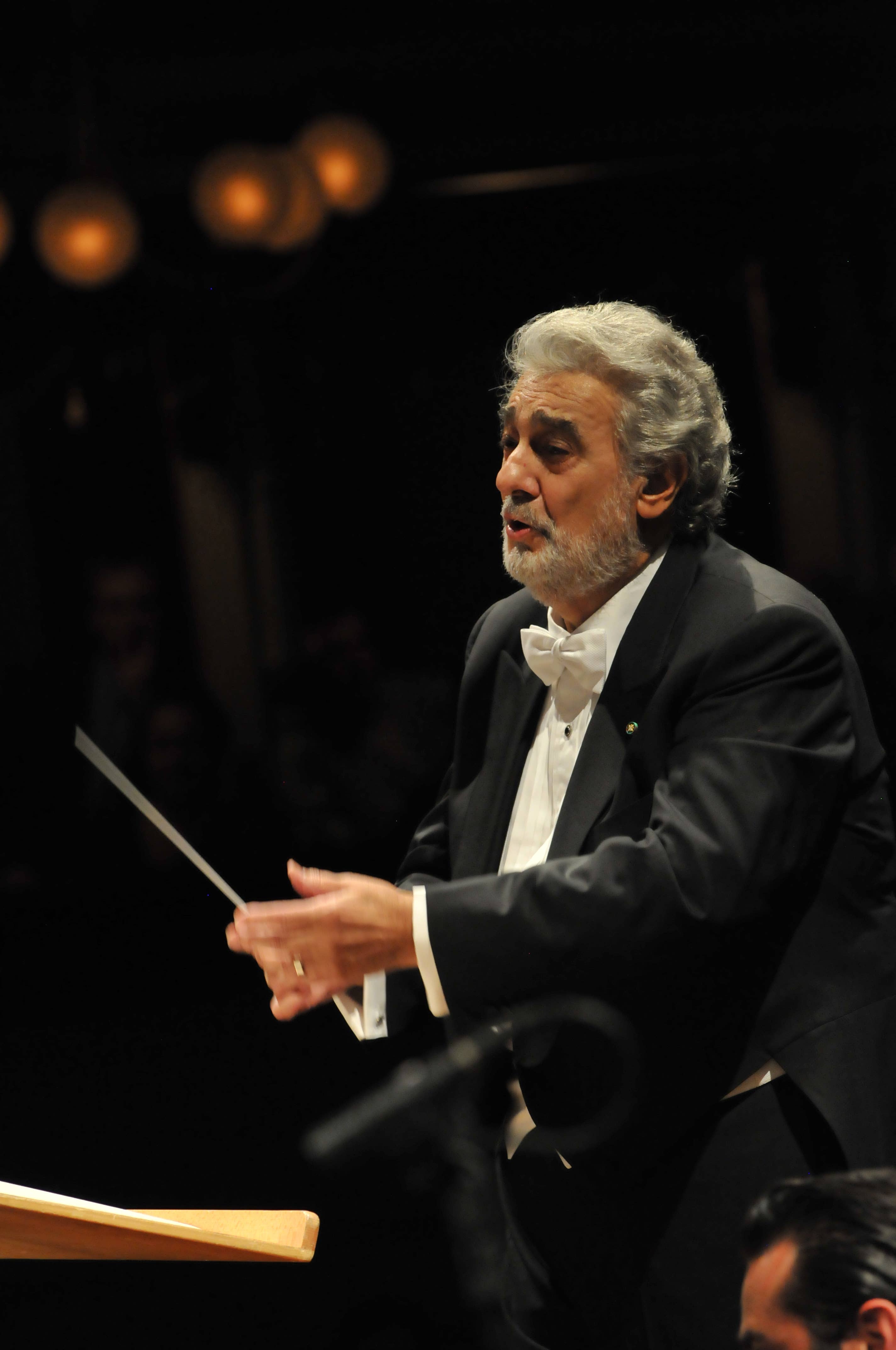 Thumbnail for Plácido Domingo Conducts Music from Spain