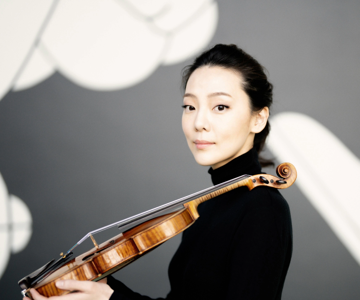 Clara-Jumi Kang
