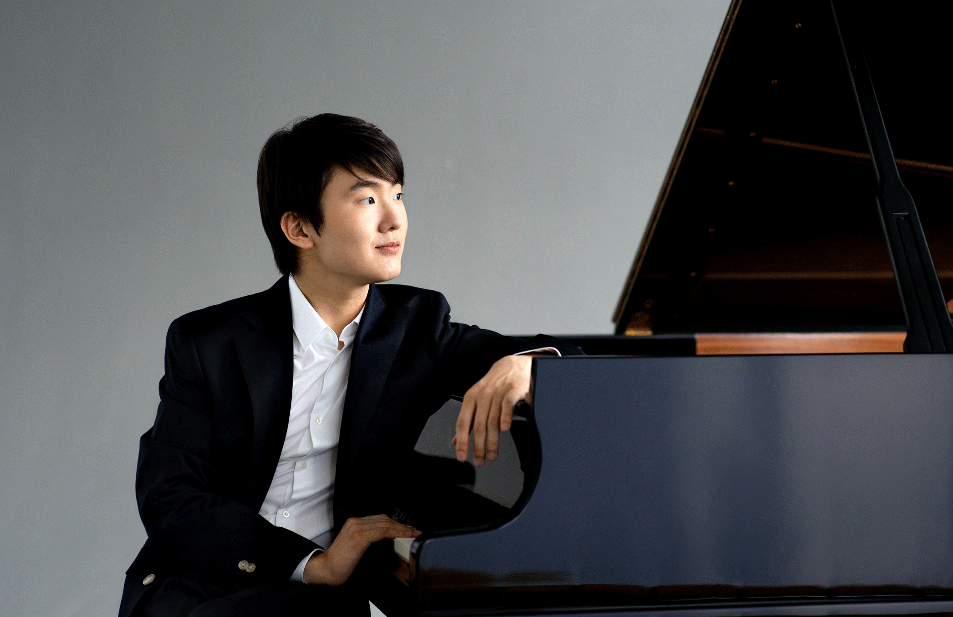 Seong-Jin Cho