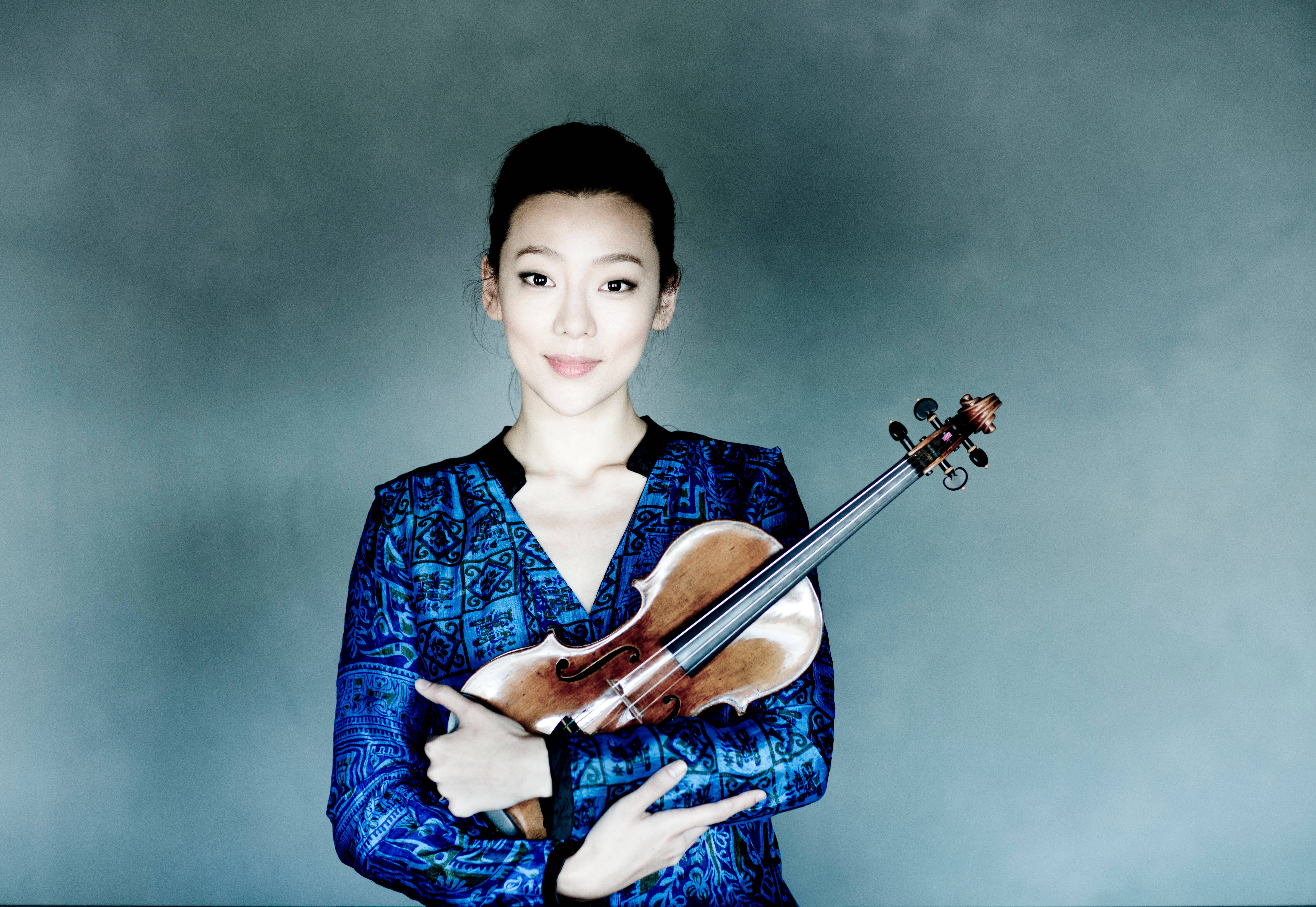 Clara-Jumi Kang