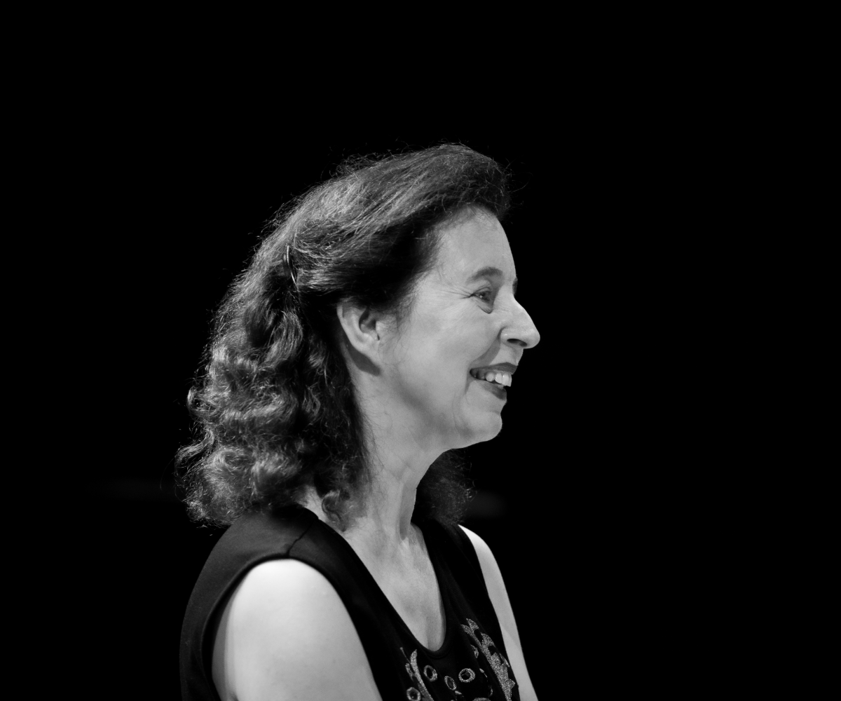 Angela Hewitt