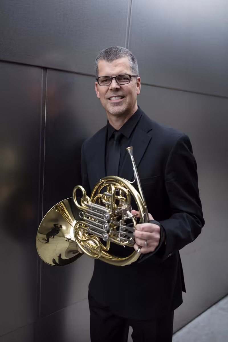 Gregory Roosa headshot