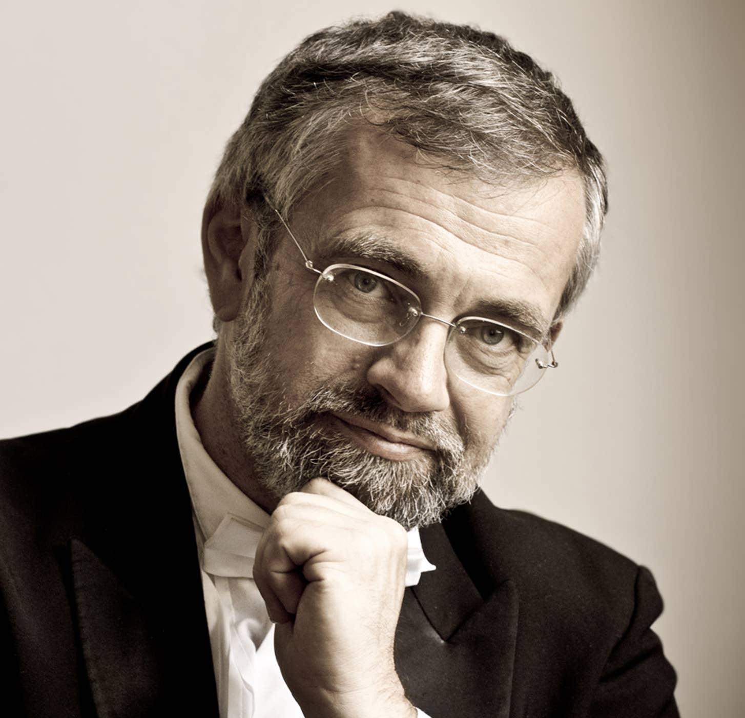 Zoltan Szazbo